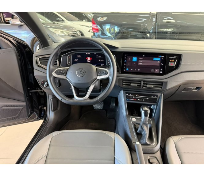  NIVUS Highline 1.0 200 Tsi Flex Aut.