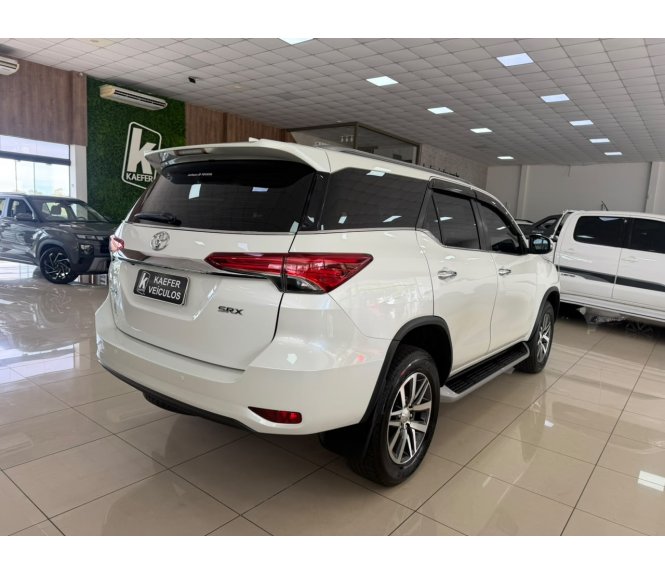  HILUX SW4 SRX 4X4 2.8 TDI 16V DIESEL AUT.