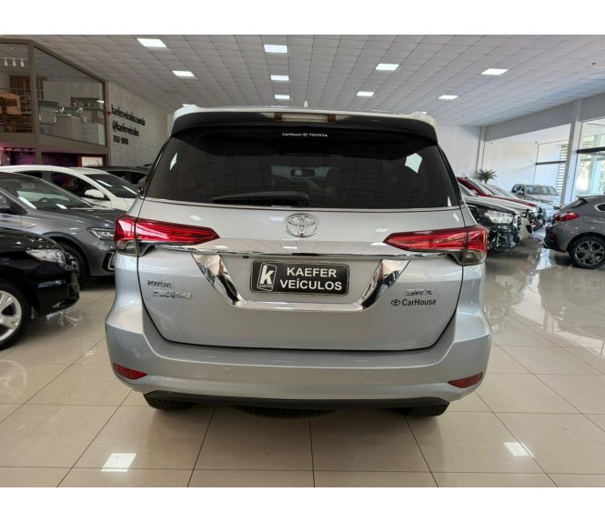  HILUX SW4 SRX 4X4 2.8 TDI 16V DIESEL AUT.