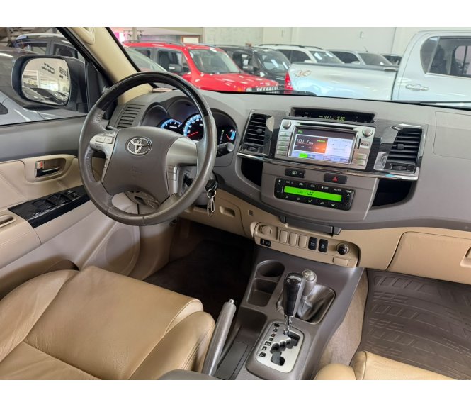  HILUX SW4 Sw4 Srv D4-d 4x4 3.0 Tdi Dies. Aut