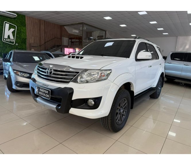  HILUX SW4 Sw4 Srv D4-d 4x4 3.0 Tdi Dies. Aut