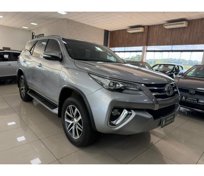  HILUX SW4 SRX 4X4 2.8 TDI 16V DIESEL AUT.