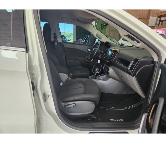  TORO Volcano 2.0 16v 4x4 Tb Diesel Aut.