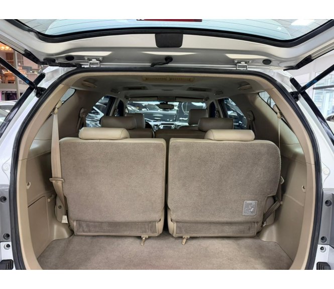  HILUX SW4 Srv D4-d 4x4 3.0 Tdi Dies. AUT 7 LUG