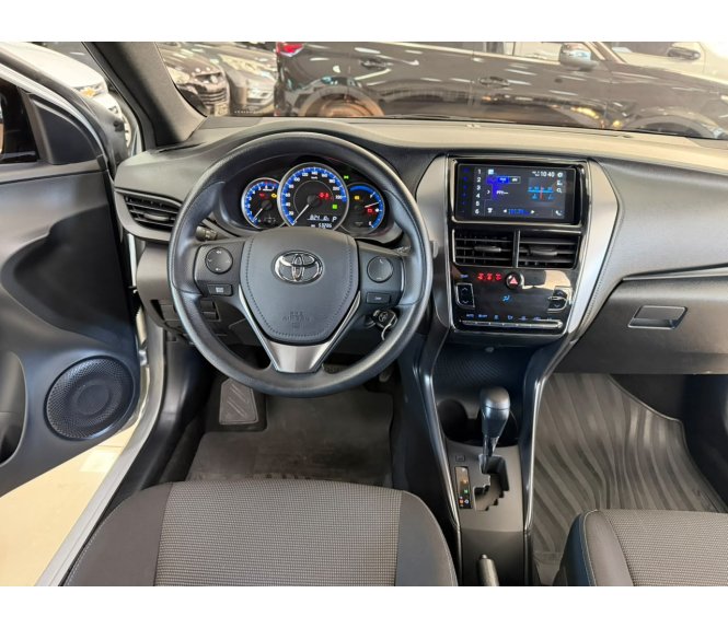  YARIS HATCH XL 1.5 FLEX 16V 5P AUT.