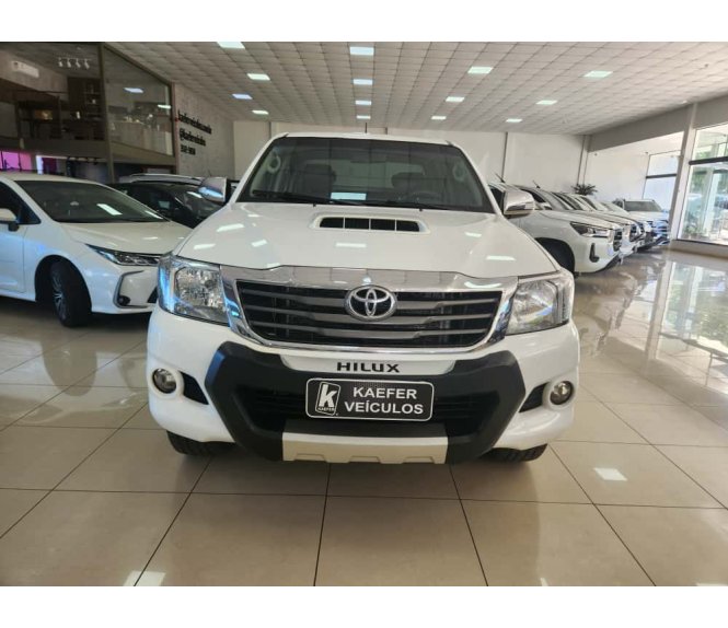  HILUX LIMITED D4-d 4x4 3.0 Tdi Dies. AUT