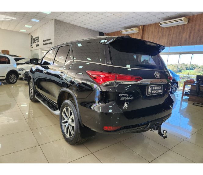  HILUX SW4 SRX 2.8 4X4 TDI 16V AUT 