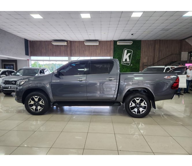  HILUX SRX SRX 4X4 2.8 TDI 16V DEIS. AUT 177cv 