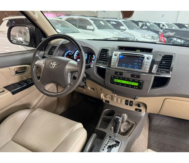  HILUX SW4 Sw4 Srv D4-d 4x4 3.0 Tdi Dies. Aut