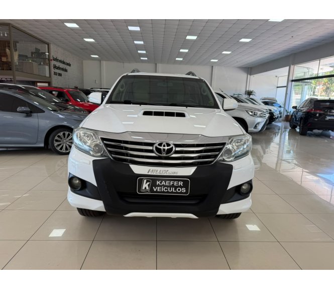  HILUX SW4 Sw4 Srv D4-d 4x4 3.0 Tdi Dies. Aut
