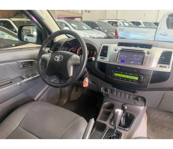  HILUX SRV 2.7 FLEX 4X4 AUT.