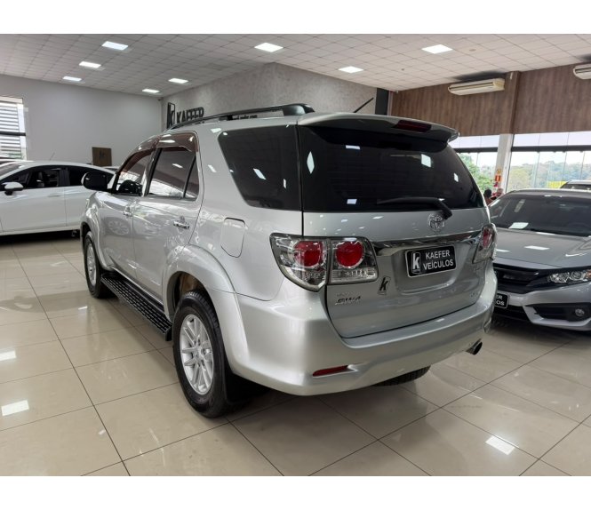  HILUX SW4 Sw4 Srv D4-d 4x4 3.0 Tdi Dies. Aut