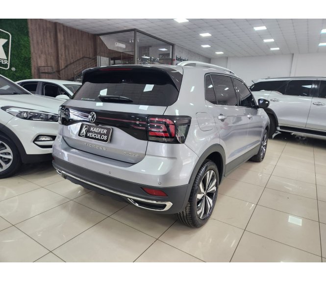 T-CROSS HIGHLINE 1.4 TSI FLEX AUT.