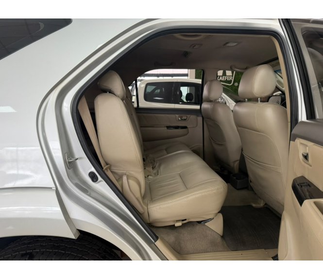  HILUX SW4 Sw4 Srv D4-d 4x4 3.0 Tdi Dies. Aut