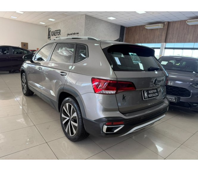  TAOS HIGHLINE 1.4 250 TSI AUT.