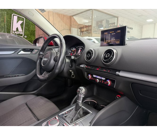  A-3 SPORTBACK 1.8 16V TFSI S-TRONIC 5P