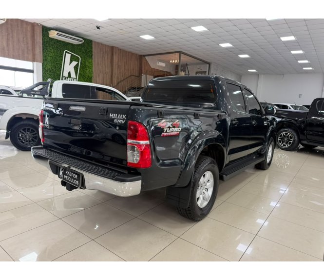  HILUX SRV Srv D4-d 4x4 3.0 Tdi Dies. AUT