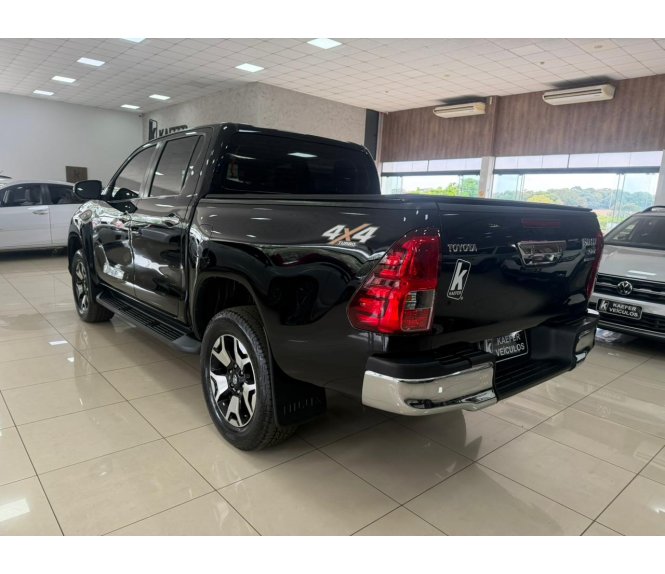  HILUX SRX SRX 2.8 4X4 TDI 16V AUT 