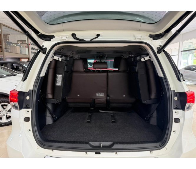  HILUX SW4 SRX 4X4 2.8 TDI 16V DIESEL AUT. 7 LUG