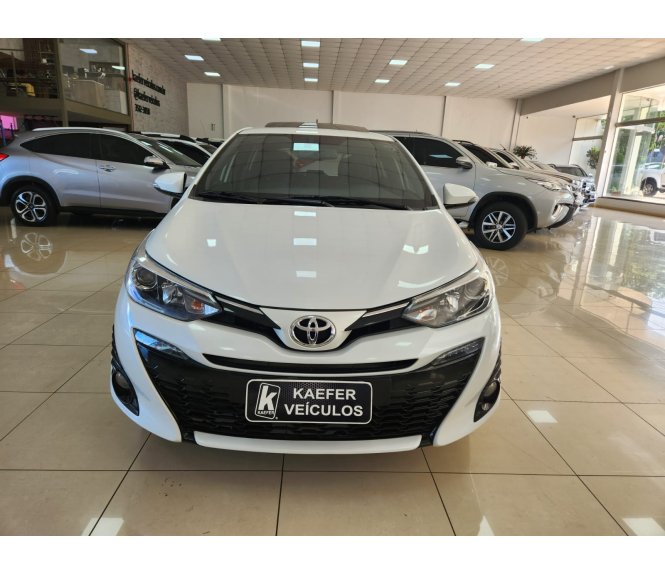  YARIS HATCH XLS CONNECT 1.5 AUT.