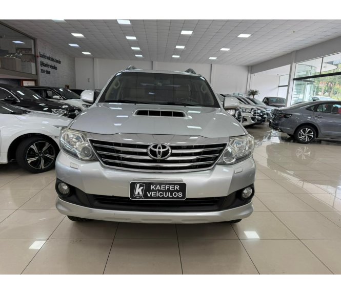  HILUX SW4 Sw4 Srv D4-d 4x4 3.0 Tdi Dies. Aut