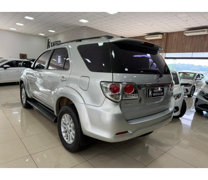  HILUX SW4 Sw4 Srv D4-d 4x4 3.0 Tdi Dies. Aut