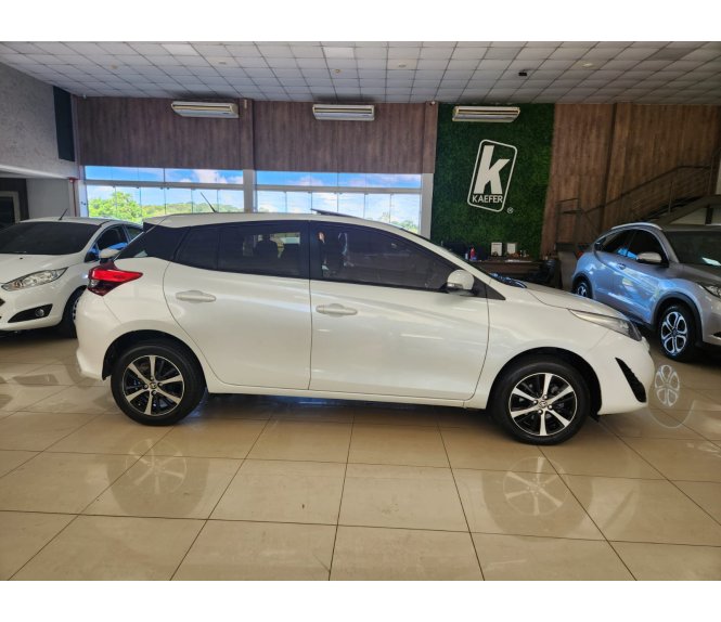  YARIS HATCH XLS CONNECT 1.5 AUT.