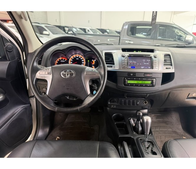  HILUX LIMITED D4-d 4x4 3.0 Tdi Dies. AUT