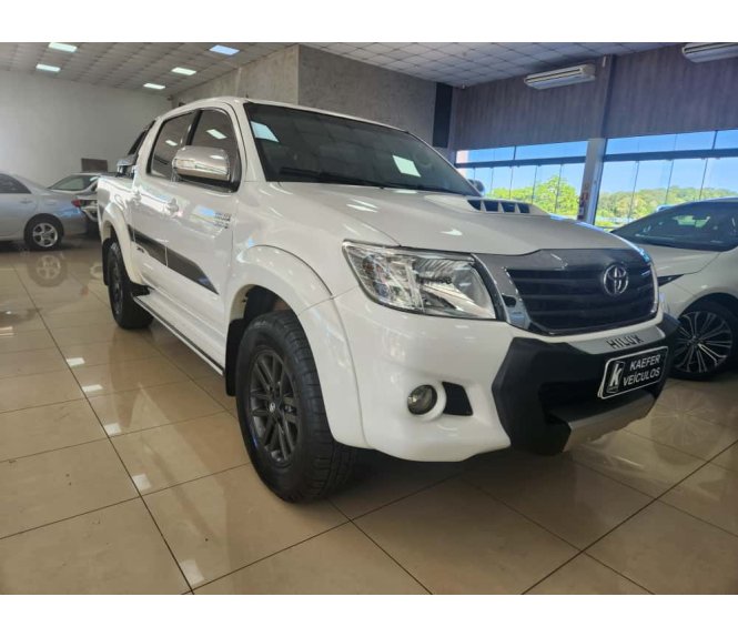  HILUX LIMITED D4-d 4x4 3.0 Tdi Dies. AUT