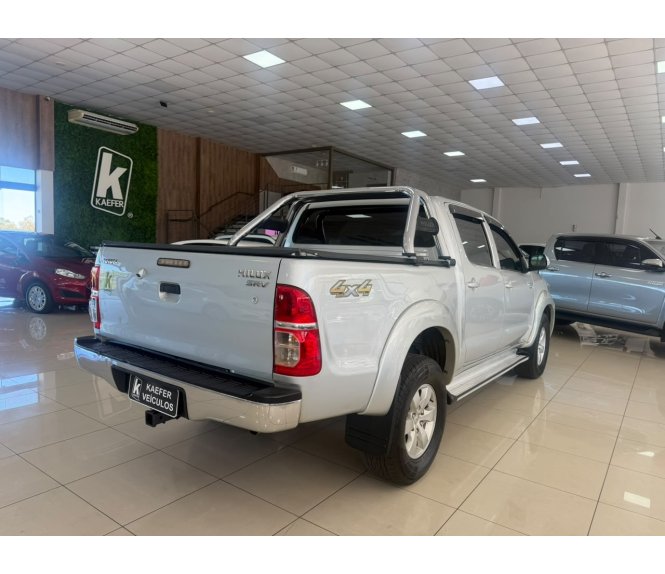  HILUX SRV 2.7 FLEX 4X4 AUT.