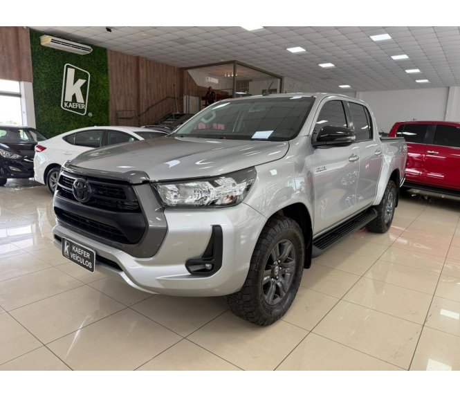  HILUX SR SR 2.8 4X4 TDI 16V AUT 