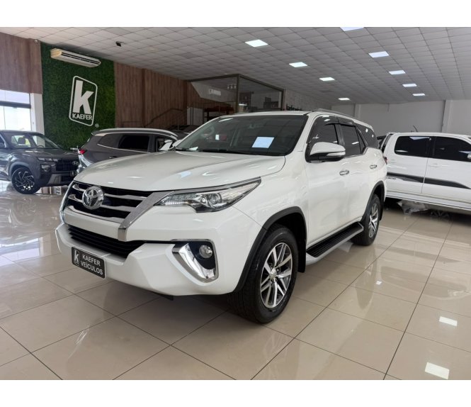  HILUX SW4 SRX 4X4 2.8 TDI 16V DIESEL AUT.