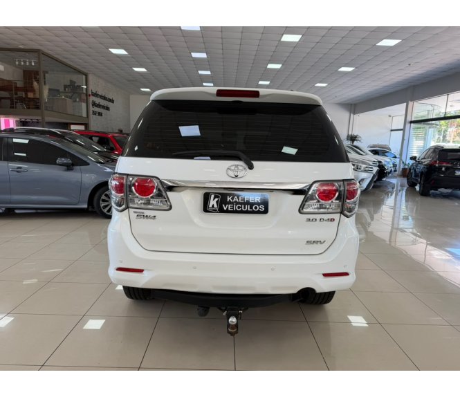  HILUX SW4 Sw4 Srv D4-d 4x4 3.0 Tdi Dies. Aut
