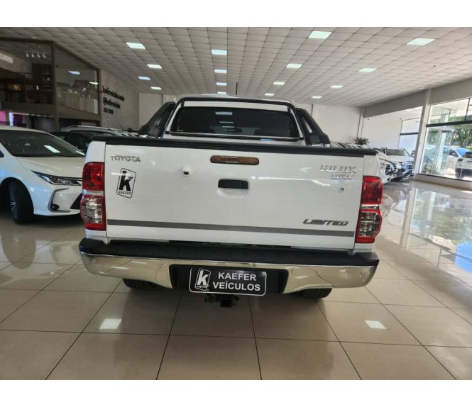  HILUX LIMITED D4-d 4x4 3.0 Tdi Dies. AUT