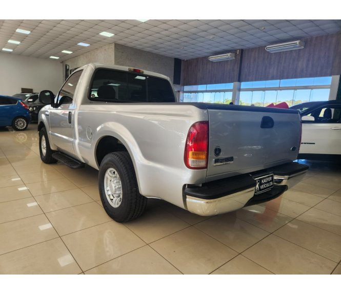  F-250 XLT 3.9