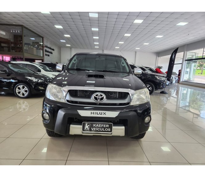  HILUX SRV Srv D4-d 4x4 3.0 Tdi Dies. AUT