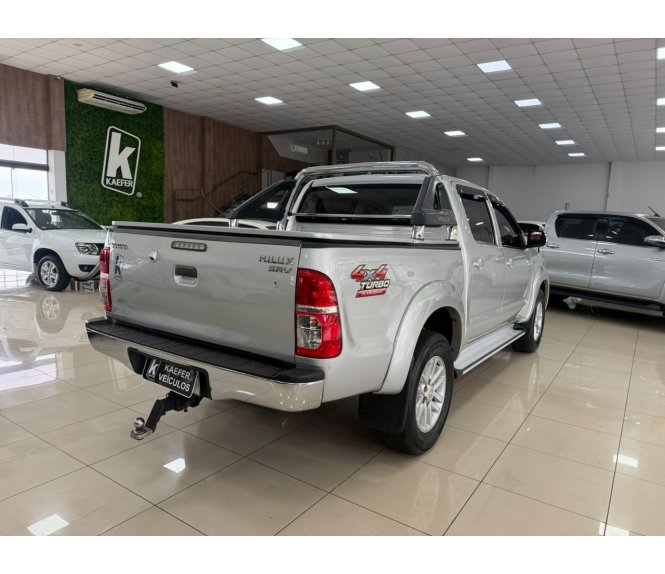  HILUX SRV Srv D4-d 4x4 3.0 Tdi Dies. AUT