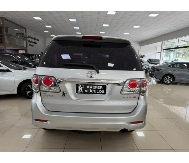  HILUX SW4 Sw4 Srv D4-d 4x4 3.0 Tdi Dies. Aut