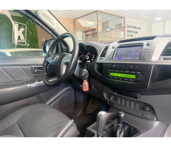  HILUX SRV 2.7 FLEX 4X4 AUT.